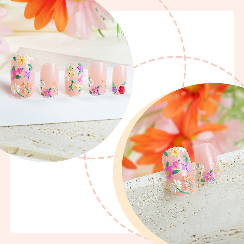 Creative nail set with floral designs Bowlift