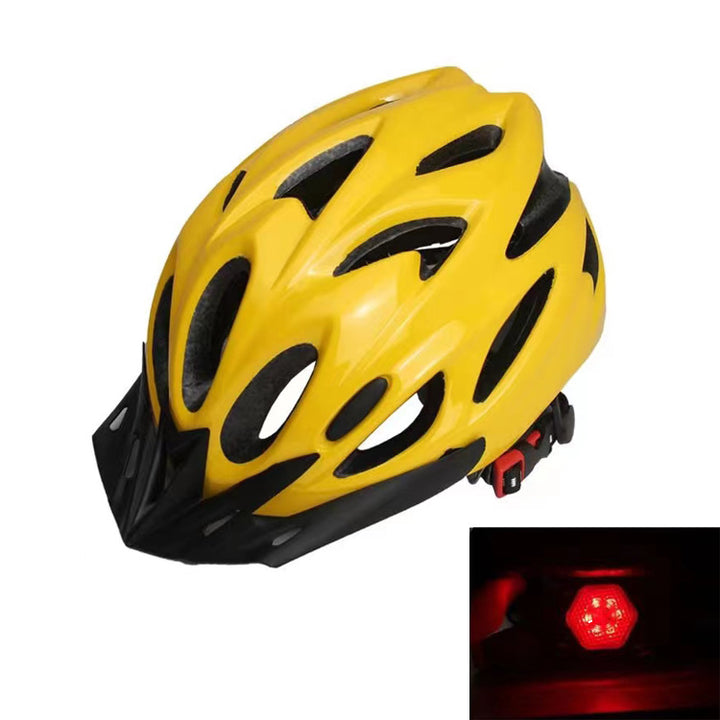 Lightweight Ventilated Cycling Helmet Bowlift