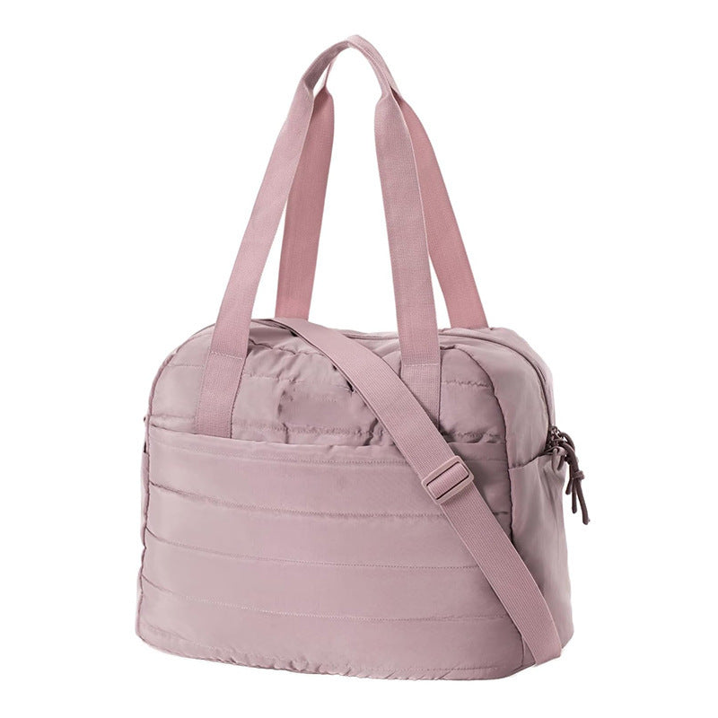 Practical and Stylish Travel Bag with Padded Interior Bowlift