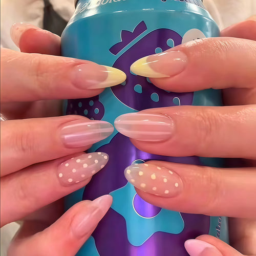 Artistic Polished Nail Art Extensions Bowlift