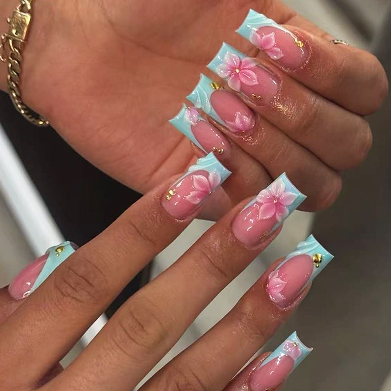 Artisan Decorative Nail Tips Bowlift