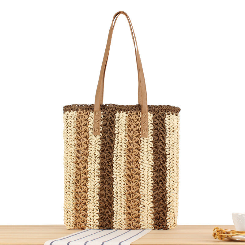 Braided Natural Material Beach Bag with Sturdy Leather Handles Bowlift