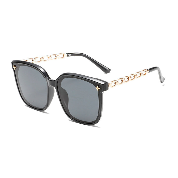 Women's Fashion Sunglasses with High-Quality Chain Detail Bowlift
