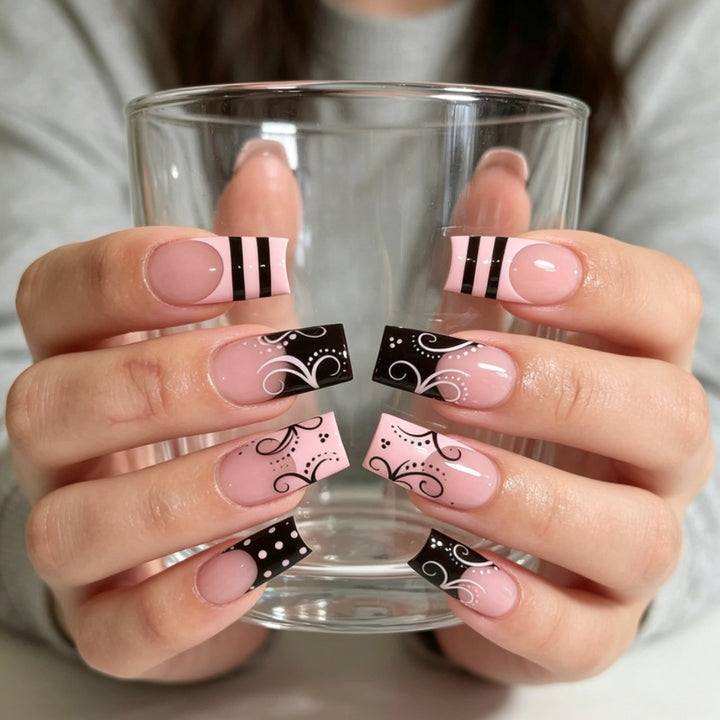 Artificial nails with elegant designer print Bowlift