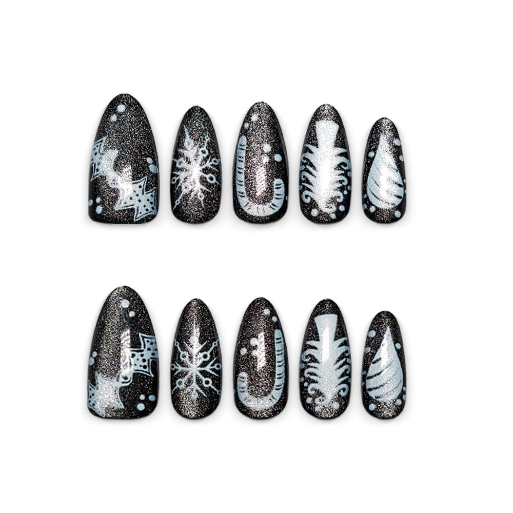 Creative Nail Art in Glamorous Black-White Design Bowlift
