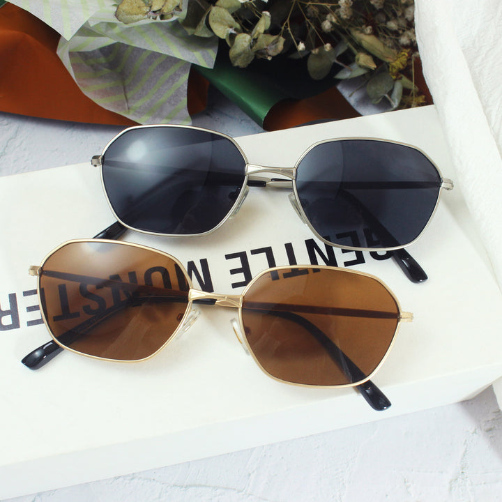 Fashionable Tortoise Sunglasses in Elegant Design Bowlift