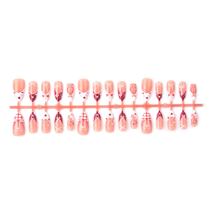 Decorative artificial nails in romantic design Bowlift
