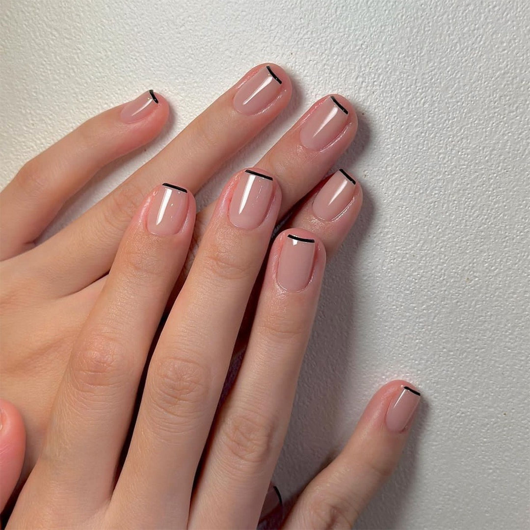 Luxury Glossy Press-On Nail Set Bowlift
