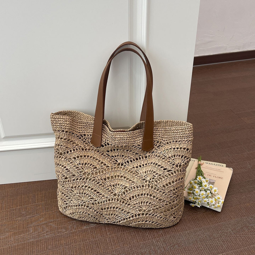 Handwoven macrame bag with leather handles Bowlift