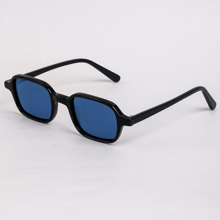 Women's fashionable sunglasses in a unique, contemporary design Bowlift