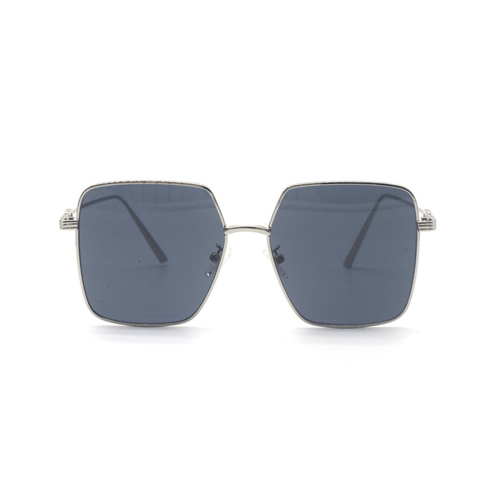 Stylish Square Sunglasses with Decorative Chain Bowlift