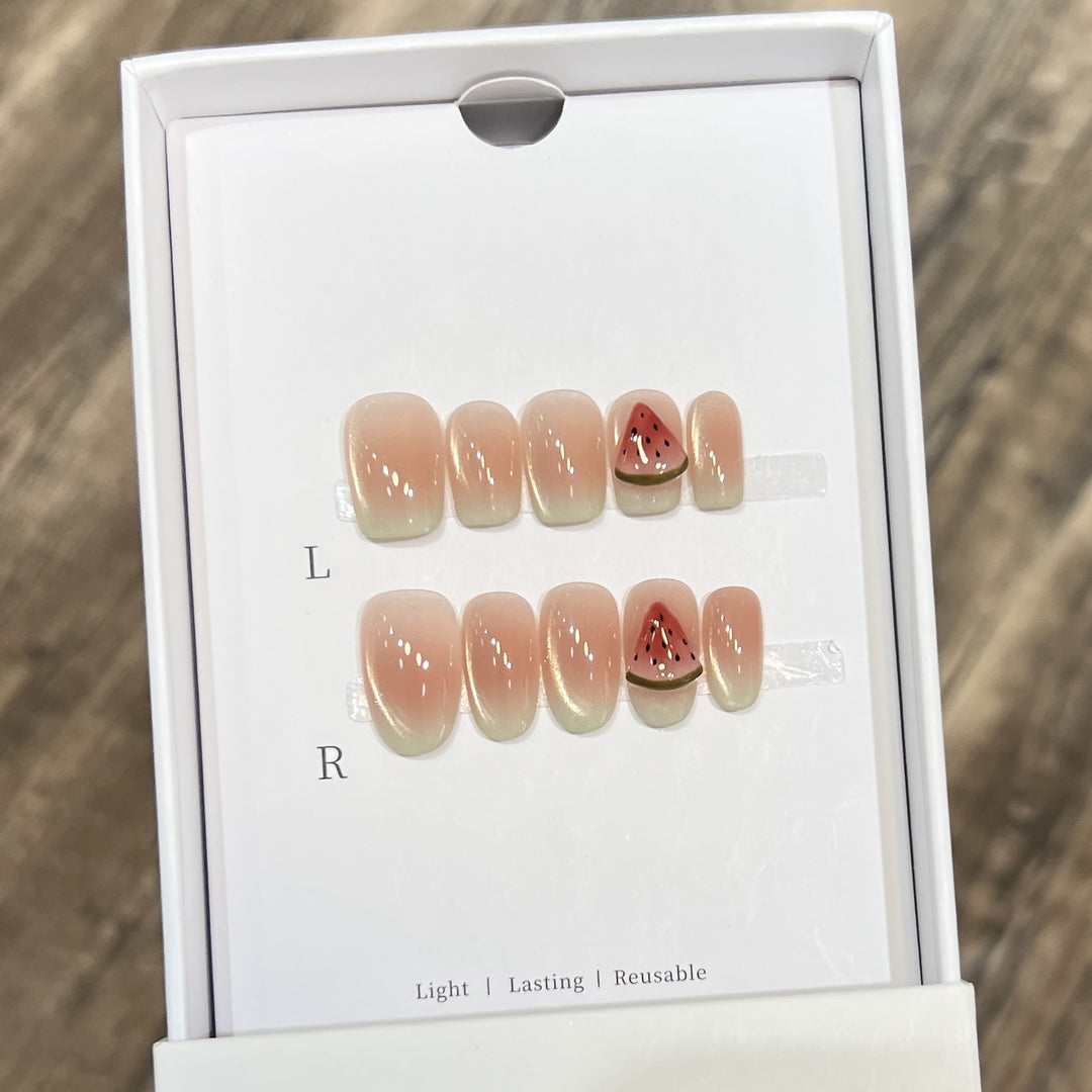 Artistic Reusable Press-On Nail Tips Bowlift