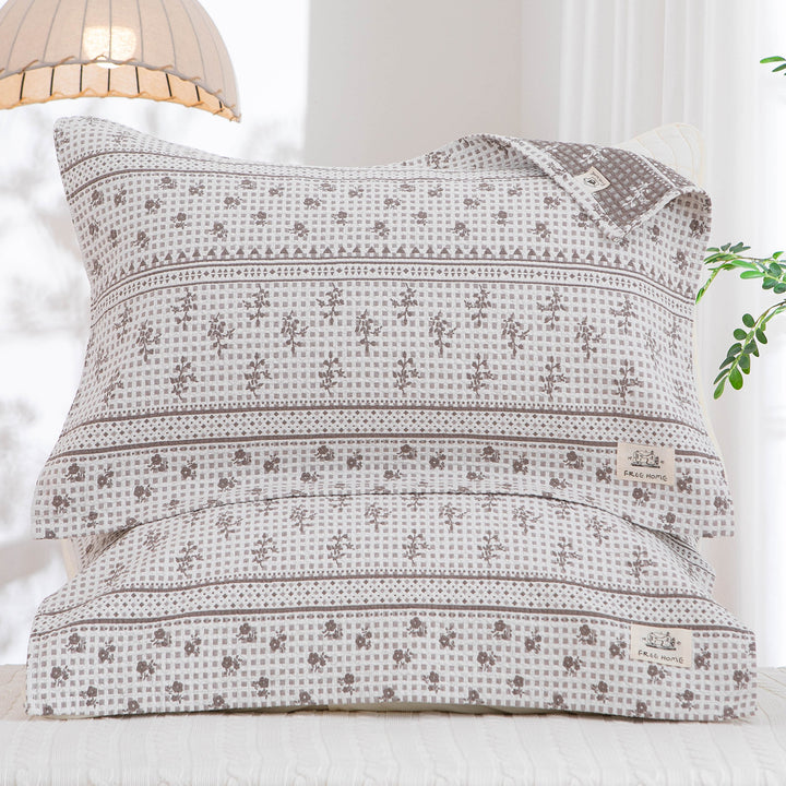 Women's pillowcase with modern checkered pattern Bowlift
