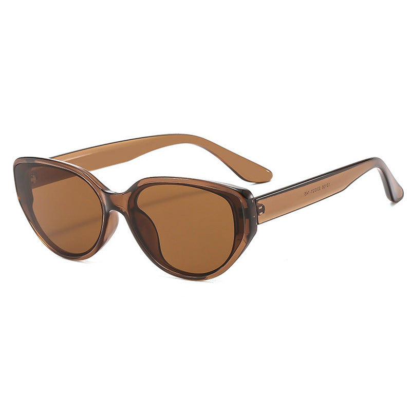 Women’s fashionable sunglasses in elegant cat-eye style Bowlift
