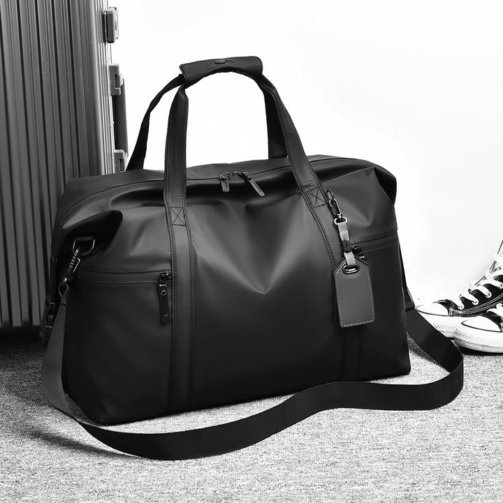 Travel bag with waterproof material and practical carrying options Bowlift