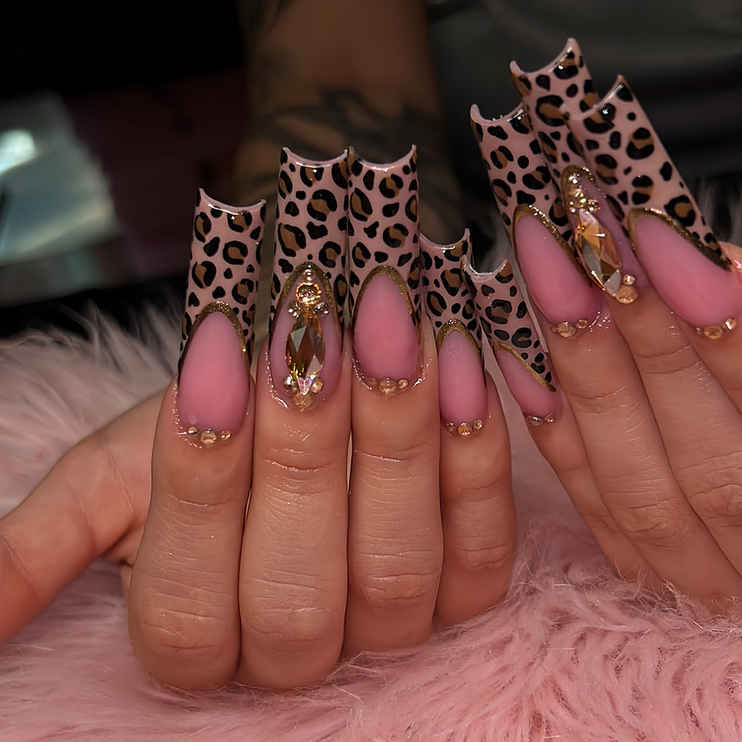 Luxury Leopard Print Press-On Nail Extensions Bowlift