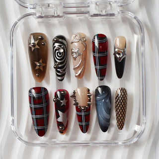 Gothic Themed Press-On Nail Art Bowlift