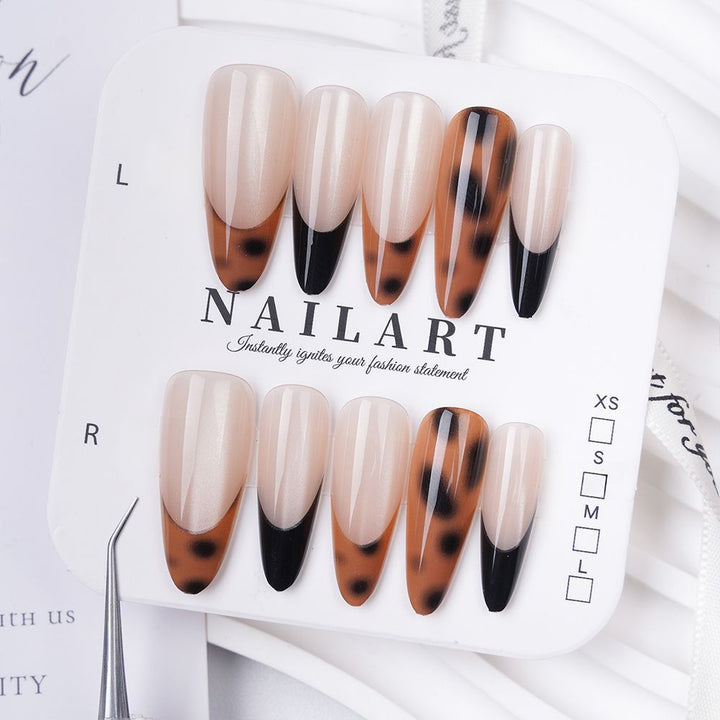Artistic Stiletto Press-On Nail Set with Floral Embellishments Bowlift