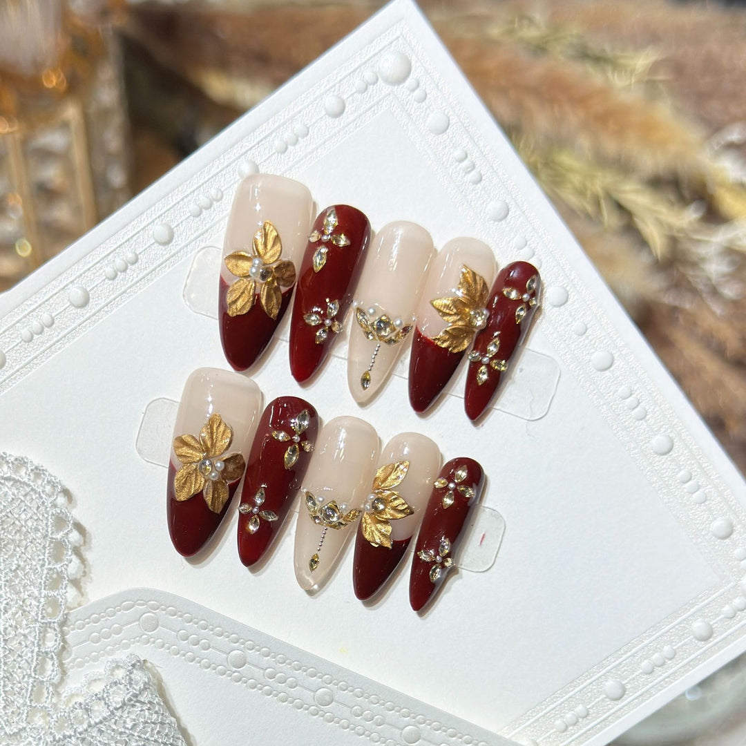 Glamourous Decorative Stiletto Nail Art Kit Bowlift