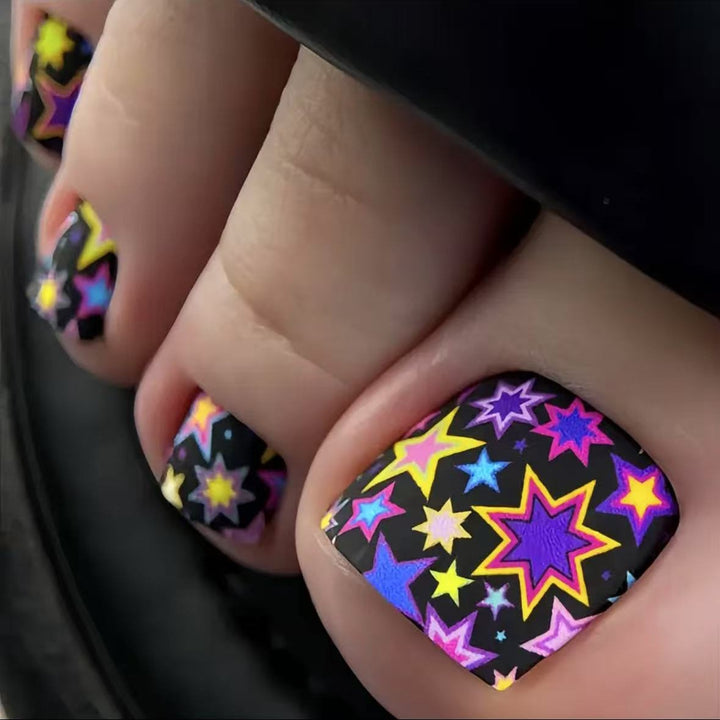 Nail art set with colorful star pattern Bowlift