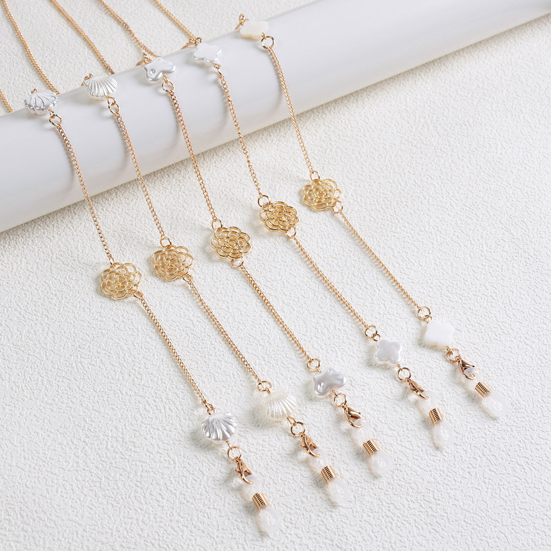 Elegant Floral Drop Earrings Bowlift
