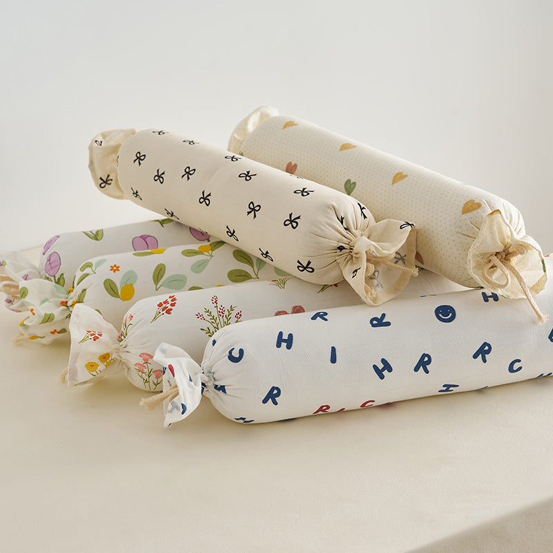 Neck support roll with loving heart design Bowlift