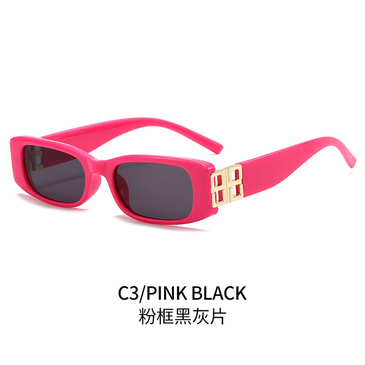 Ladies' fashionable sunglasses with luxurious gold-colored accent Bowlift
