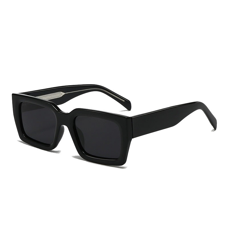 Women's Fashion Sunglasses in Trendy Tortoiseshell Design Bowlift