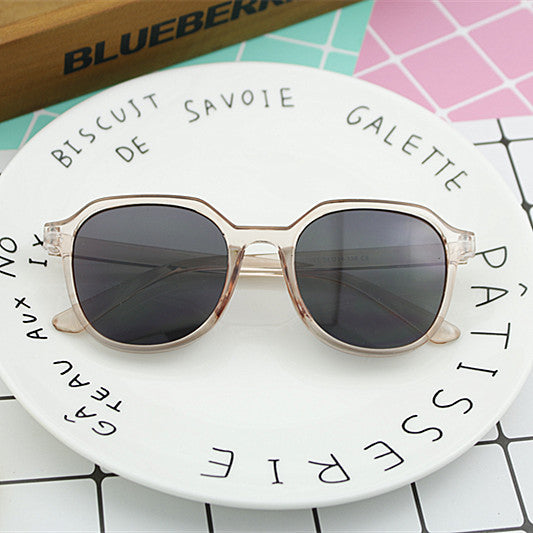 Ladies' fashionable sunglasses in elegant, octagonal design Bowlift