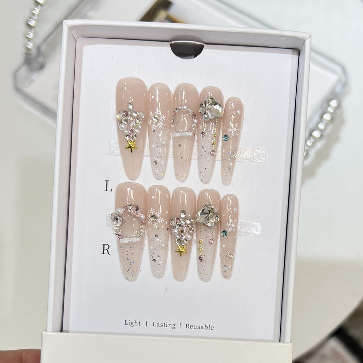 Decorative Gemstone Press-On Nail Tips Bowlift