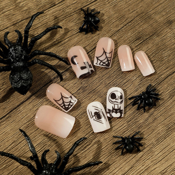 Creative Halloween Nail Art Bowlift