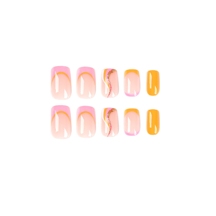 Artificial Nail Art with Trendy Gradient Bowlift