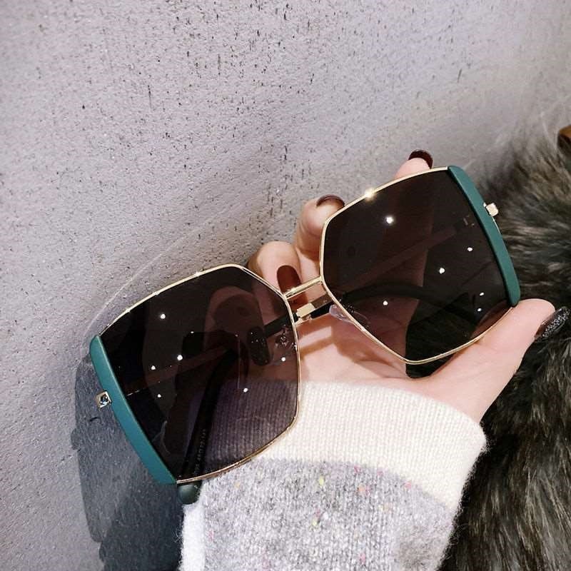 Women's trendy square sunglasses Bowlift