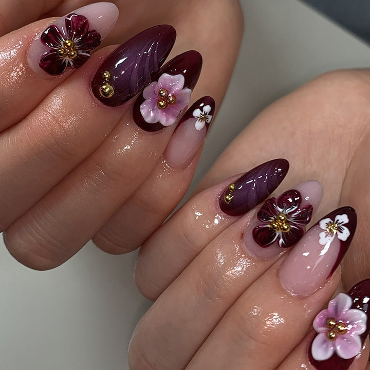 Floral Embellished Press-On Nail Set Bowlift 1788496103