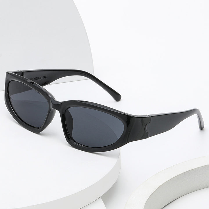 Ladies fashionable sunglasses in elegant tortoiseshell design Bowlift