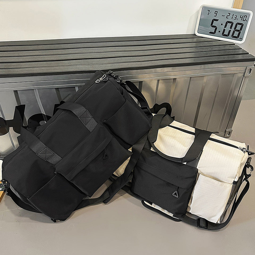 Multifunctional sports and travel bag with flexibility Bowlift
