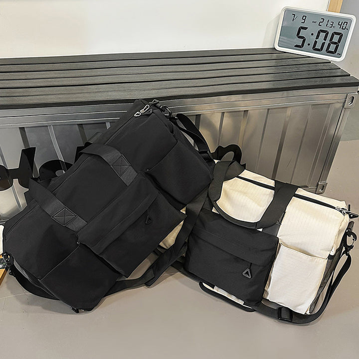 Multifunctional sports and travel bag with flexibility Bowlift