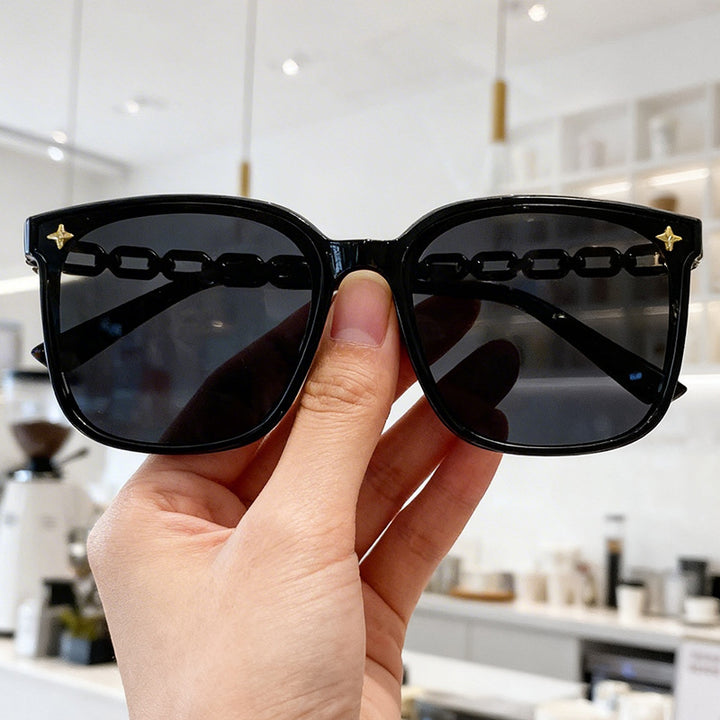 Stylish Oversized Frame Sunglasses Bowlift
