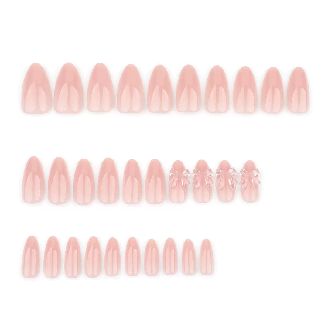 Elegant false nail tips with floral 3D embellishments Bowlift