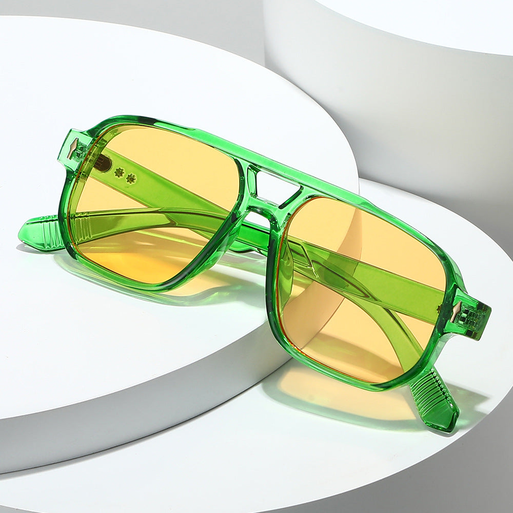 Fashion-Forward Polarized Rectangle Sunglasses Bowlift