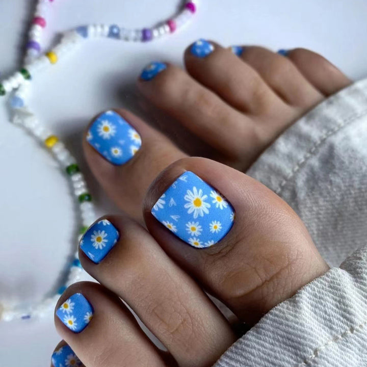 Artistic Press-On Toenails Bowlift