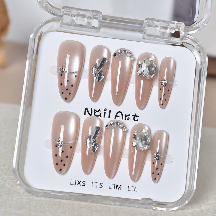 Premium Glamorous Press-On Nail Extensions Bowlift
