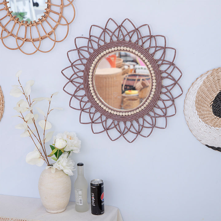 Decorative wall mirror with rattan frame Bowlift