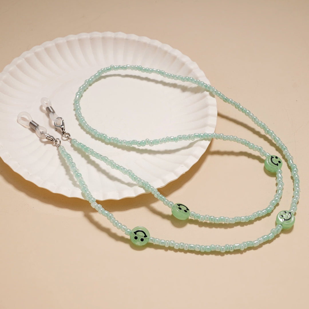 Decorative Smile Beaded Eyewear Chain Bowlift