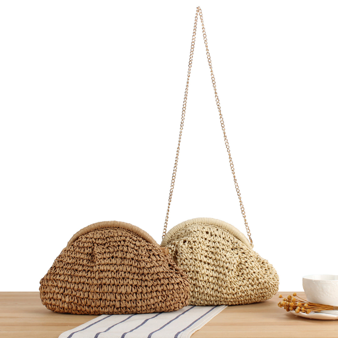 Shoulder bag made from handcrafted natural fibers with elegant chain decoration Bowlift