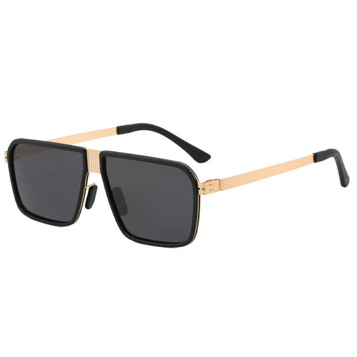 Women's fashionable sunglasses in a modern, square design Bowlift