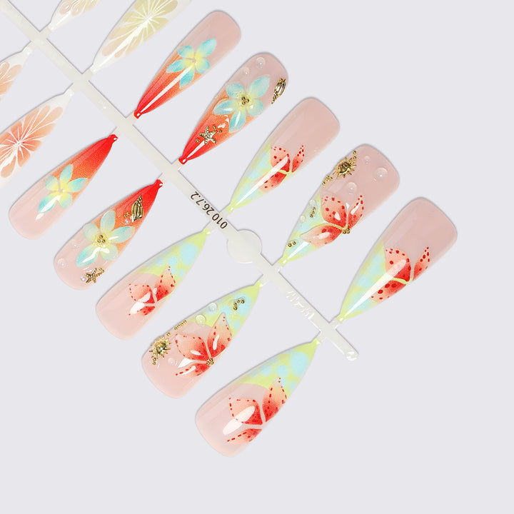 Artificial nail set with floral and maritime accents Bowlift