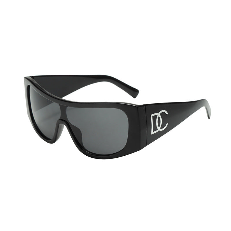 Women’s Sporty Sunglasses Bowlift