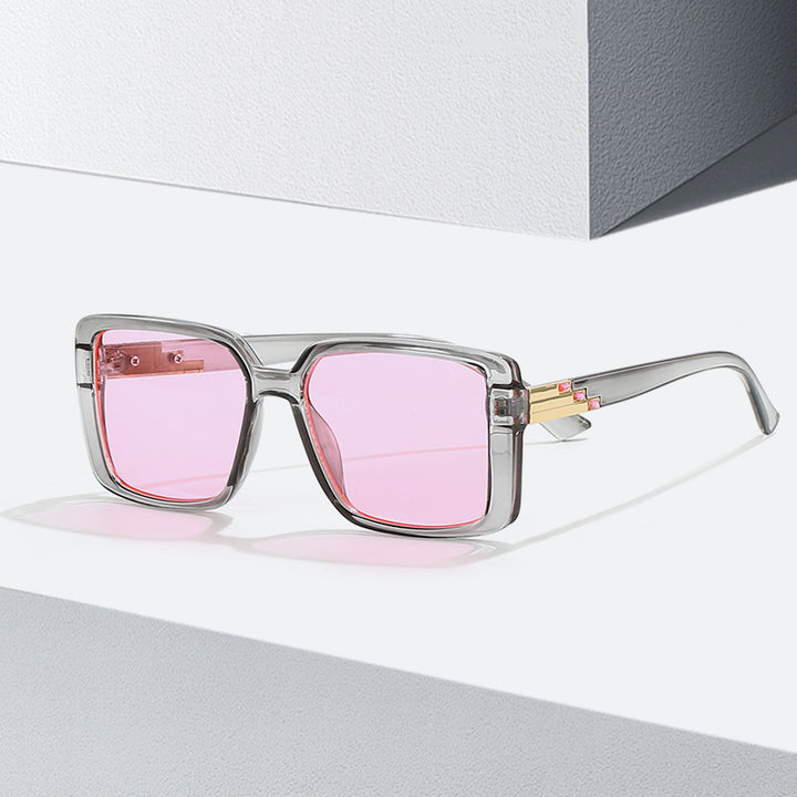 Women's fashionable square sunglasses with trendy details Bowlift