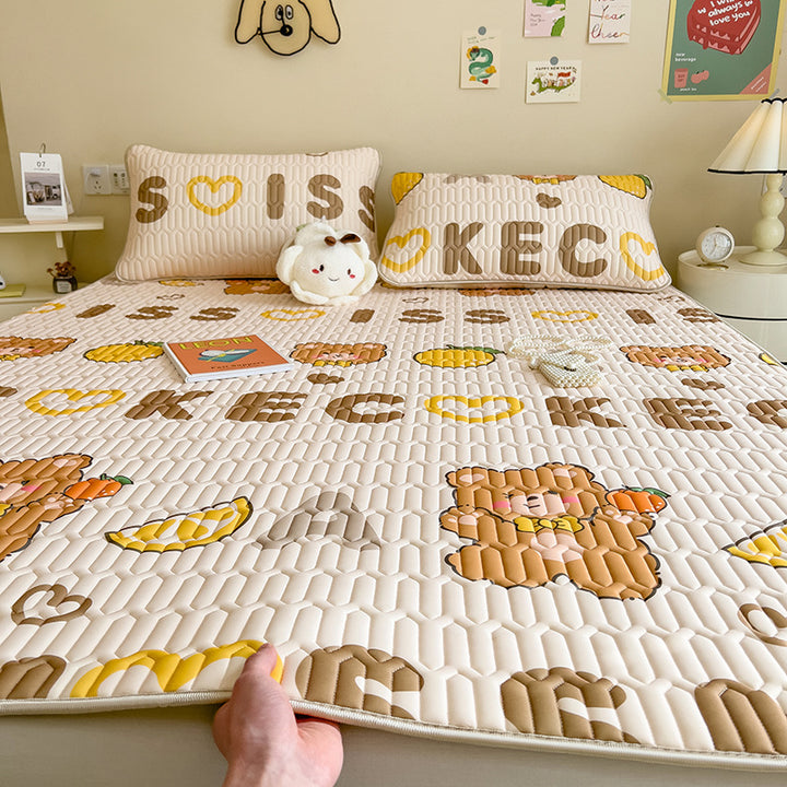 Playful Rabbit-Themed Quilted Bedspread Set